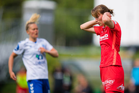 Rakel Engesvik of Brann reacts
