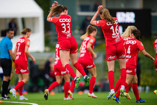 Elisabeth Terland of Brann celebrates