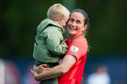 Ingrid Ryland of Brann celebrates