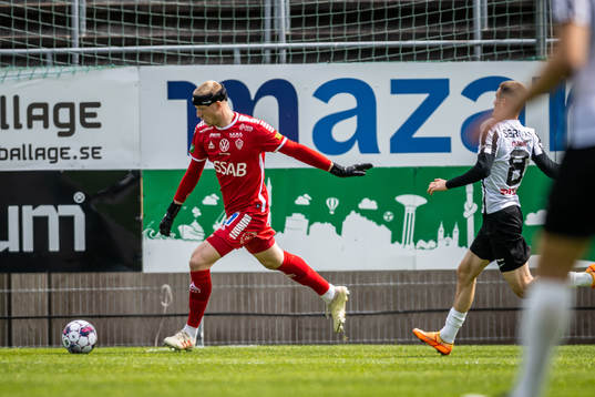 Brages målvakt Viktor Frodig