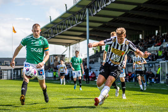 Brages Alexander Zetterström och Landskronas Linus R Olsson