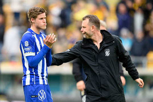 IFK Göteborgs Gustaf Norlin tackar publiken
