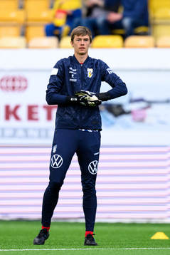 IFK Göteborgs målvakt Lucas Samuelsson innan