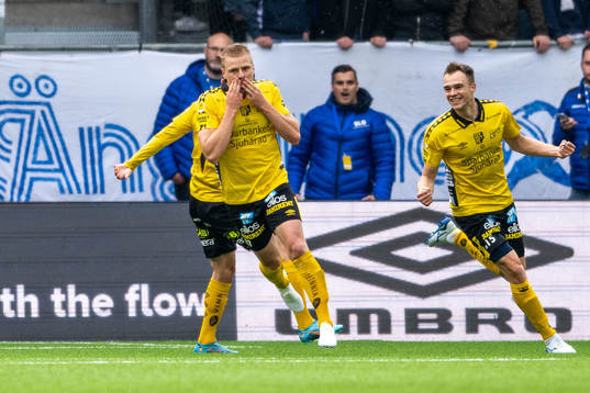 Elfsborgs Per Frick jublar