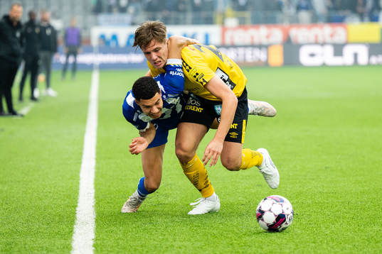 IFK Göteborgs Alexander Jallow och Elfsborgs Oliver Zandén