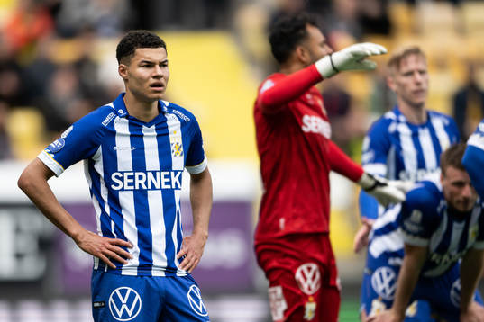 IFK Göteborgs Alexander Jallow deppar