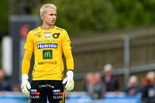 Degerfors målvakt Alfie Malik Whiteman