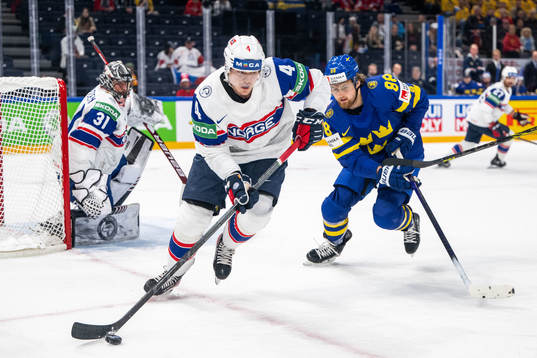Johannes Johannesen of Norway and William Nylander of Sweden
