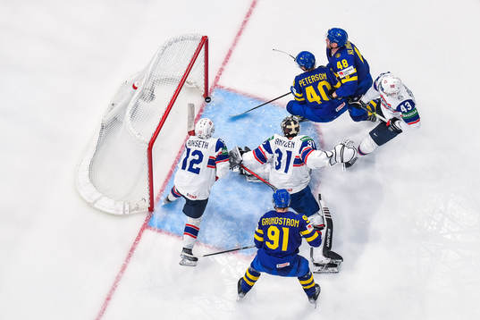 Jacob Peterson of Sweden scores 3-0
