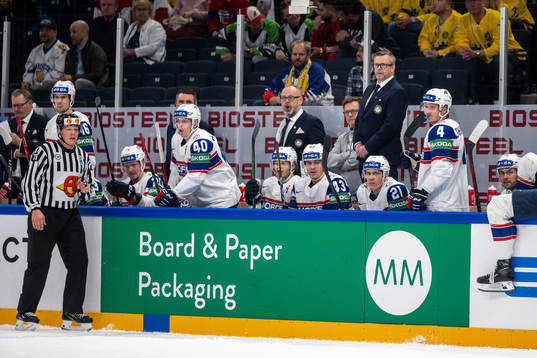 Head coach Petter Thoresen of Norway