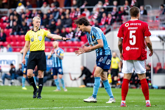 Djurgårdens Hjalmar Ekdal deppar