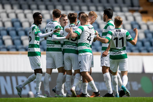 Västerås spelare jublar