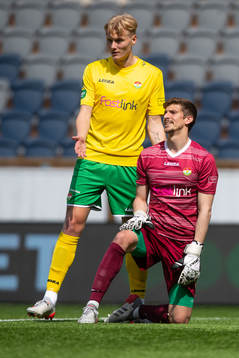 Dalkurds Filip Örnblom och målvakt Bobby Allain