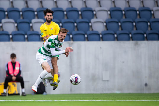Dalkurds Hady Saleh Karim och Västerås Viktor Granath