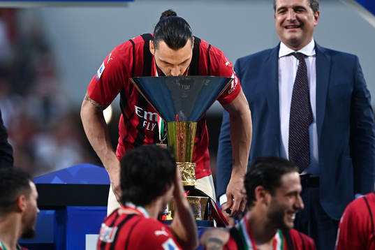 Zlatan Ibrahimovic of Milan celebrates