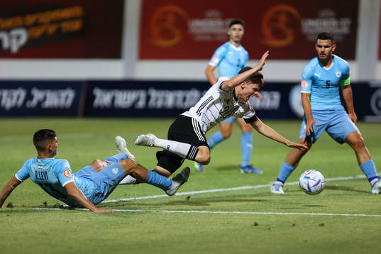 Simon Walde of Germany