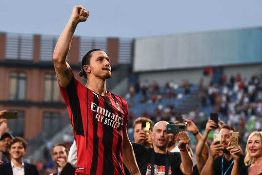 Zlatan Ibrahimovic of Milan celebrates