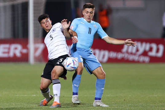Armend Likaj of Germany and Yan Yusopove of Israel
