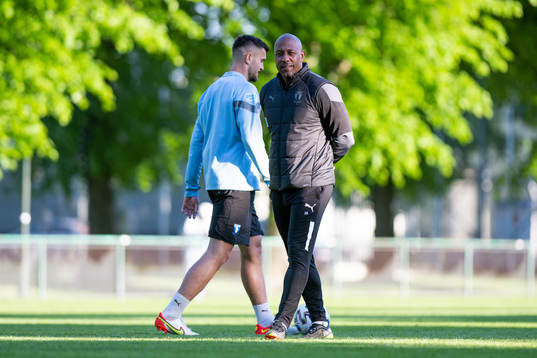 Malmö FFs assisterande tränare Jeffrey Aubynn