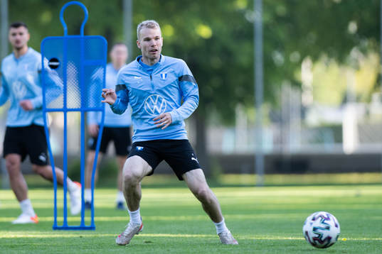 Malmö FFs Oscar Lewicki