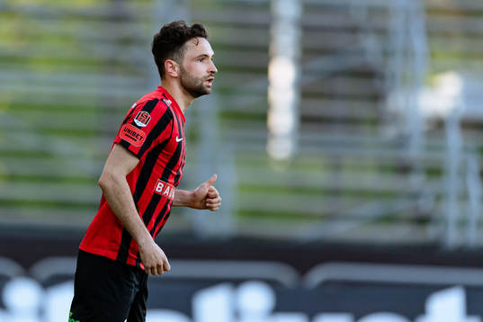 Brommapojkarnas Marijan Cosic
