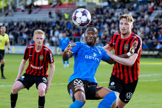 Halmstads Sadat Karim och Brommapojkarnas Alexander
