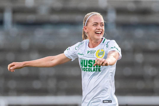 Hammarbys Elsa Karlsson jublar
