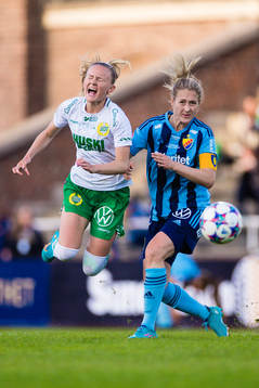 Hammarbys Matilda Vinberg och Djurgårdens Sanna Kullberg