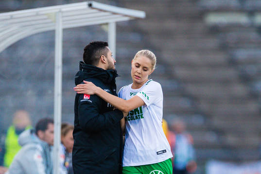 Hammarbys tränare Pablo Pinones-Arce och Alice Carlsson