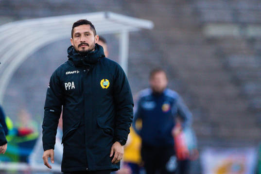 Hammarbys tränare Pablo Pinones-Arce