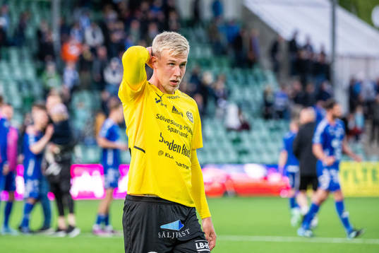 Mjällbys Herman Johansson deppar