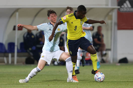 Emmanuel Tannor of Sweden