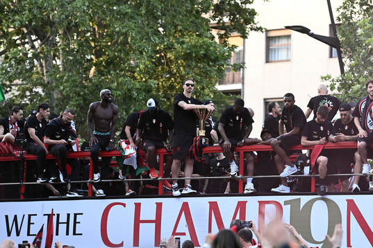 Zlatan Ibrahimovic of Milan celebrates