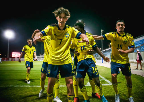 Taha Ayari of Sweden