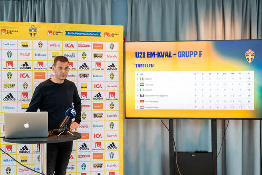 Head coach Andreas Pettersson of the Swedish U21 national