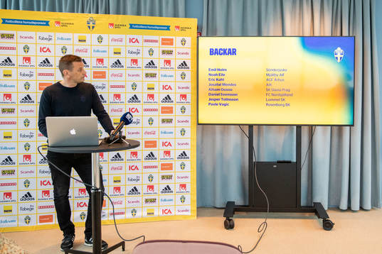 Head coach Andreas Pettersson of the Swedish U21 national
