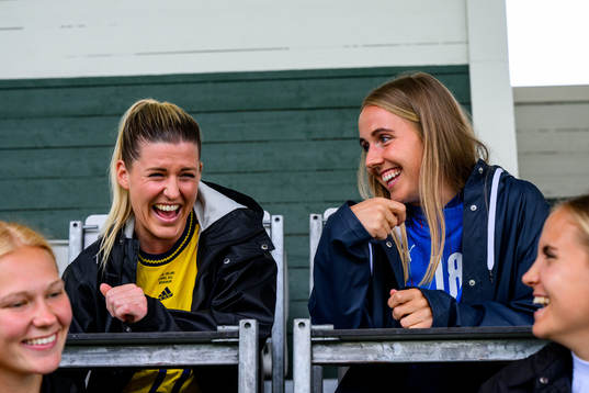 Olivia Schough och Gudrun Arnardottir