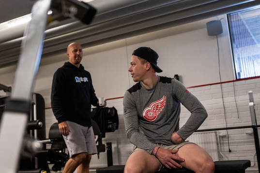 Andreas Larsson, personlig tränare och Detroit Red Wings