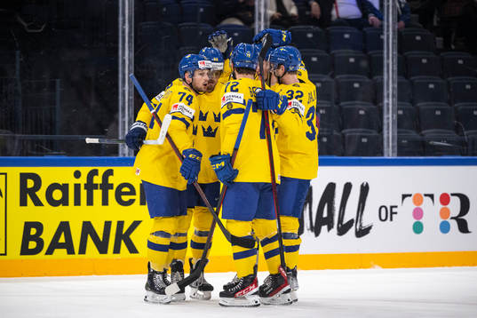 William Nylander of Sweden celebrate the 1-0 goal with