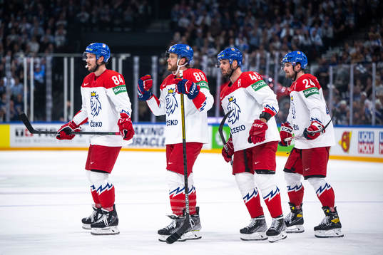Tomas Kundratek, David Pastrnak, David Krejci and Jan