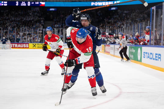 Jakub Flek of Czech Republic and Mikael Granlund of Finland