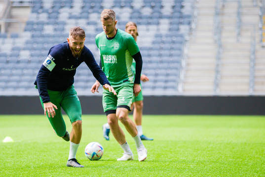 Hammarbys Simon Sandberg och Richard Magyar