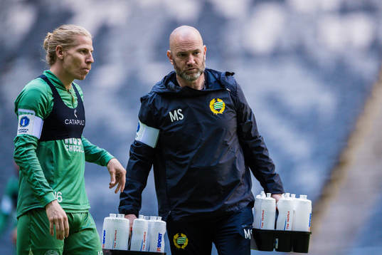 Hammarbys Gustav Ludwigson och naprapat Magnus Svärd