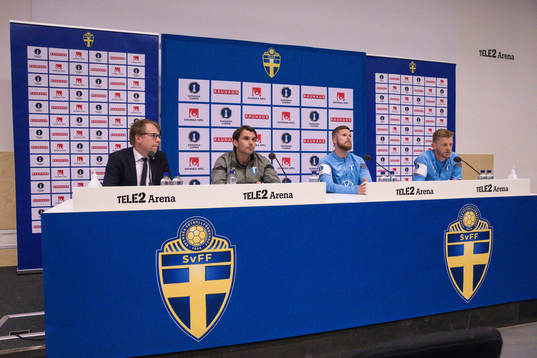 Malmö FFs tränare Milos Milojevic, Lasse Nielsen Anders
