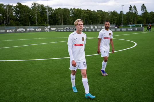 Brommapojkarnas Lucas Bergvall och Philip De Fine Licht