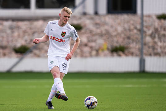 Brommapojkarnas Carl Sedin