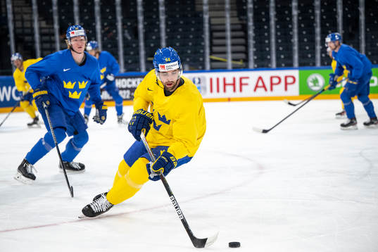 Erik Gustafsson of Sweden at a practice session
