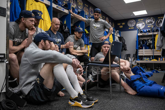 Marcus Pettersson, Anton Lindholm, Adam Larsson, assistant