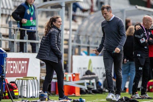 Rosengårds tränare Renee Slegers och Häckens tränare