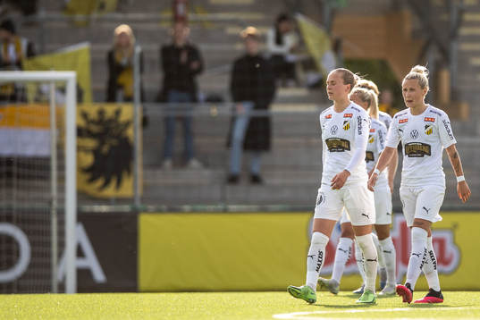 Häckens Josefine Rybrink och Marika Bergman Lundin deppar